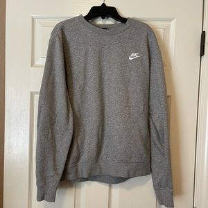 Gray Nike crew neck Size Small!!